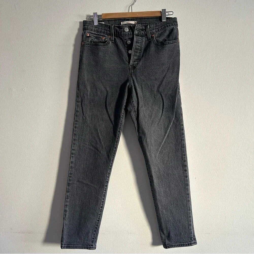 Levi's Black Wedgie Jeans - Picture 1 of 5